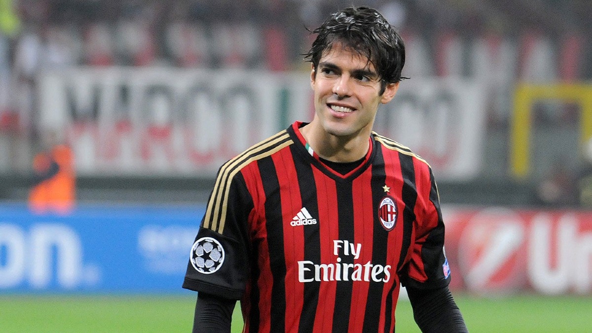 MILAN: KAKA FA UNA PROMESSA AI TIFOSI, "POSSO DIRVI SOLO CHE...  - 