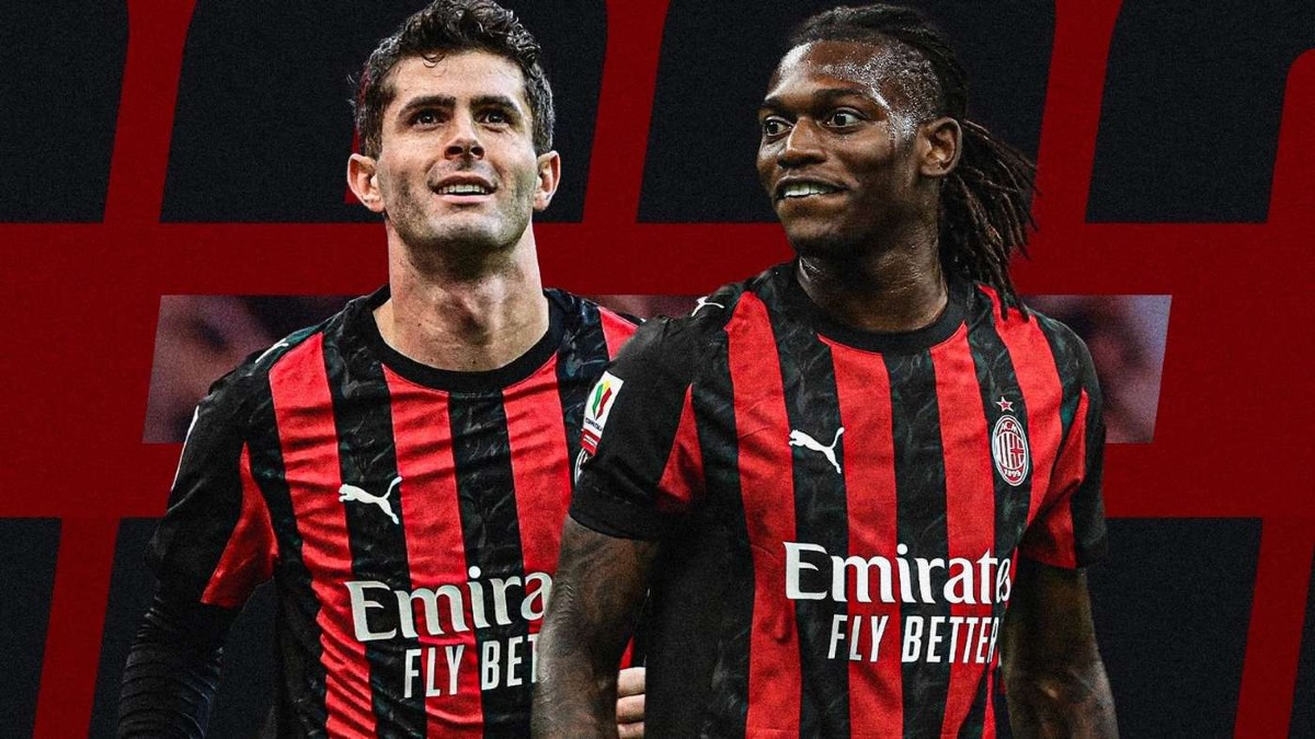 ALTA TENSIONE A MILANELLO: SCONTRO LEAO - PULISIC PUGNO IN FACCIA A...  - 